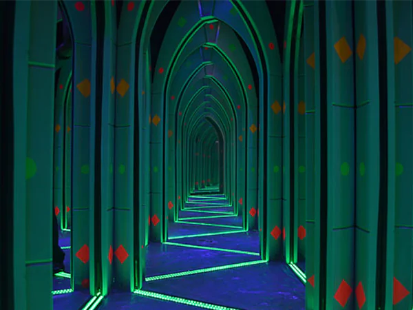 Mirror Maze Games Manufacturer in India 8- hurryep technologies